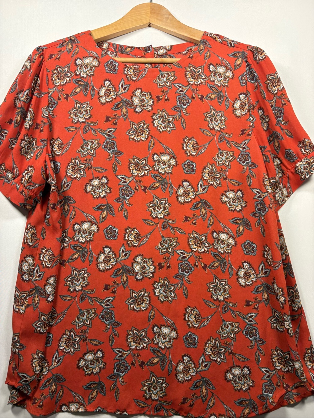 LOFT Rust Orange Floral Print Mock Neck Button Down Back Blouse SZ Large EUC